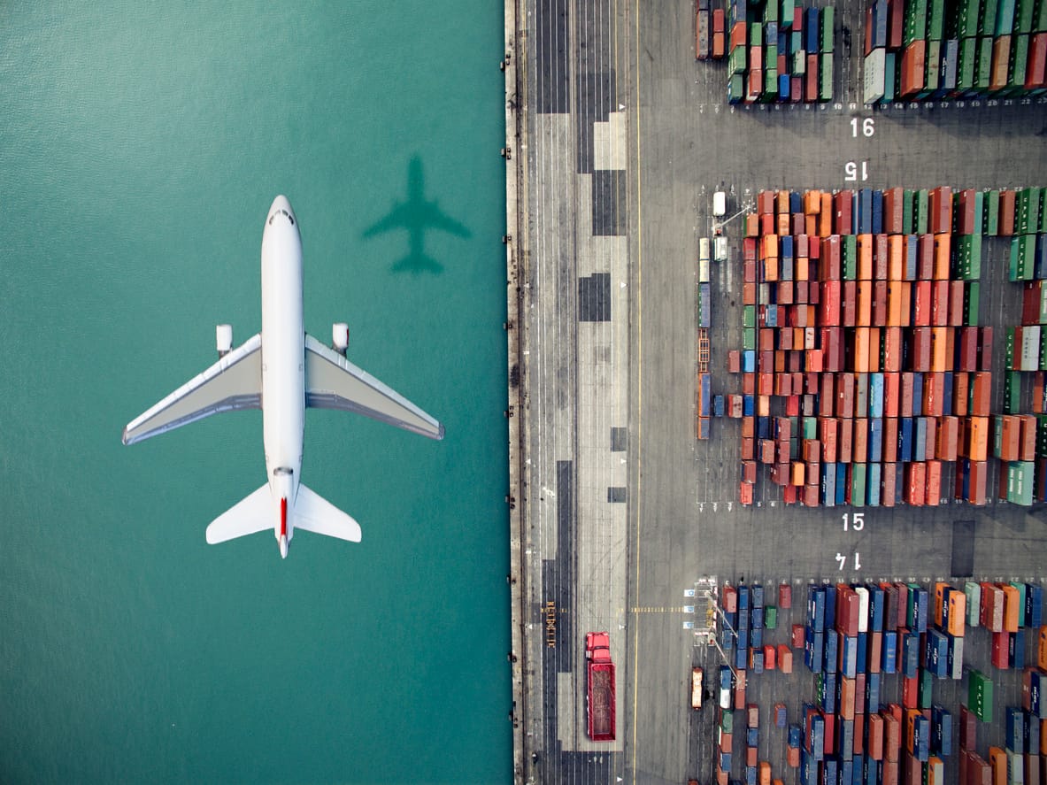 Peak-Season Shipping Costs: 5 Ways Ecommerce Sellers Can Prepare for Q4