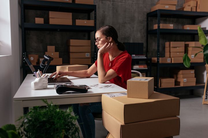 Top 8 Secrets on How to Scale a Dropshipping Business