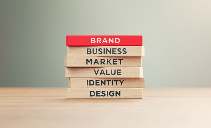 Private-Label Dropshipping – Build Your Own Brand in 2025