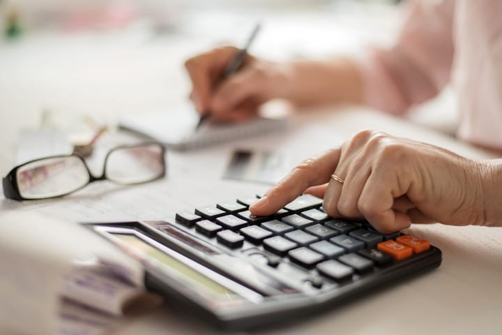How Much Capital Do I Need to Start Dropshipping?